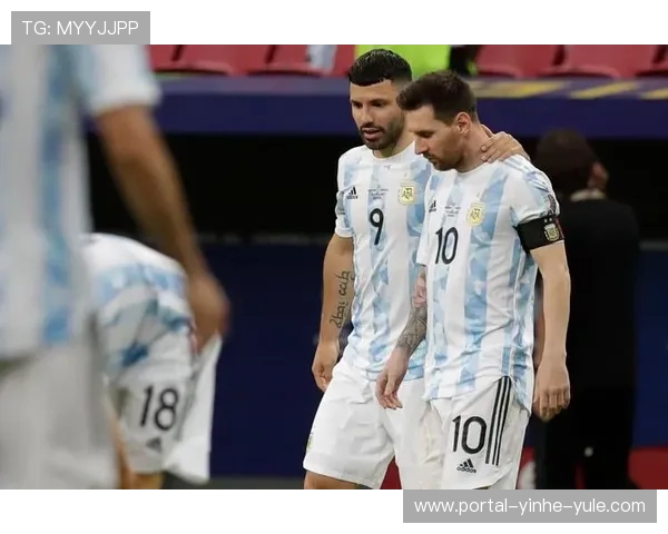 梅西携新援亮相巴黎大巴黎再添强援，冲击欧洲冠军联赛新赛季目标