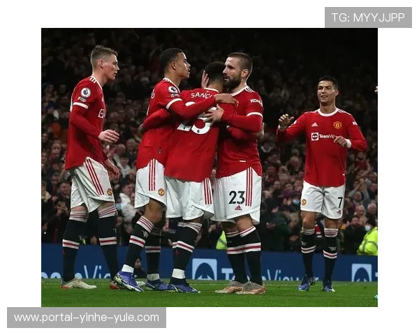 曼联欧冠逆转胜利引发球迷热议新赛季展望分析